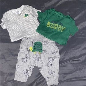 Newborn outfit